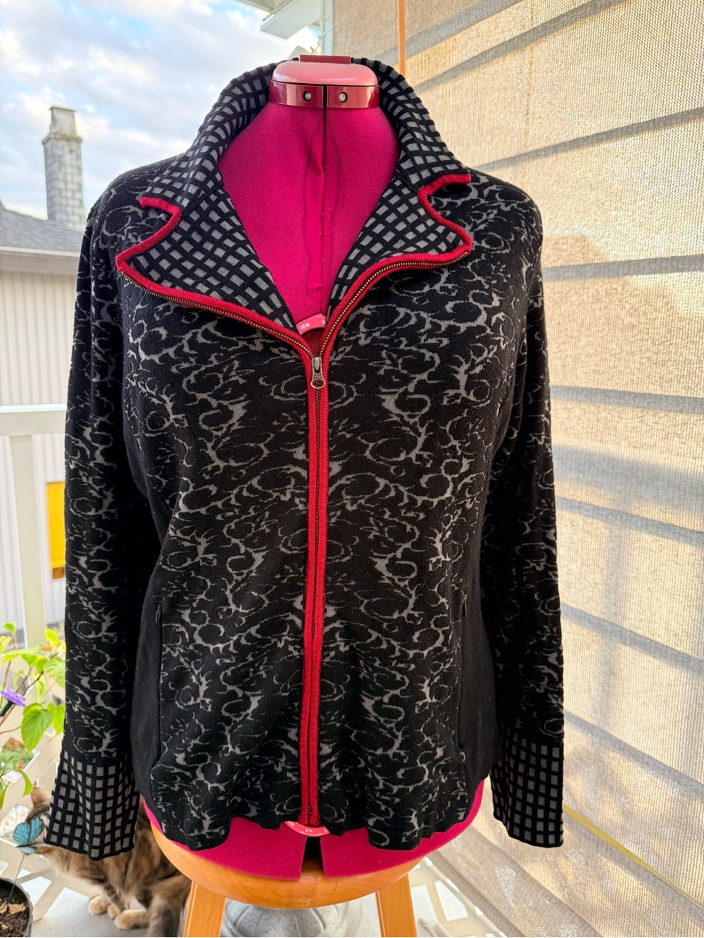 Icelandic Design Black, Grey & Red Zip-Front Women's Cardigan